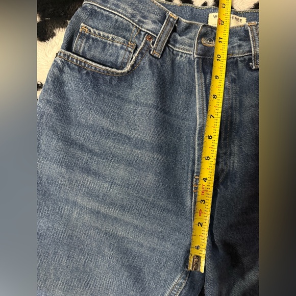 High Rise Bootcut Jeans - Picture 7 of 8